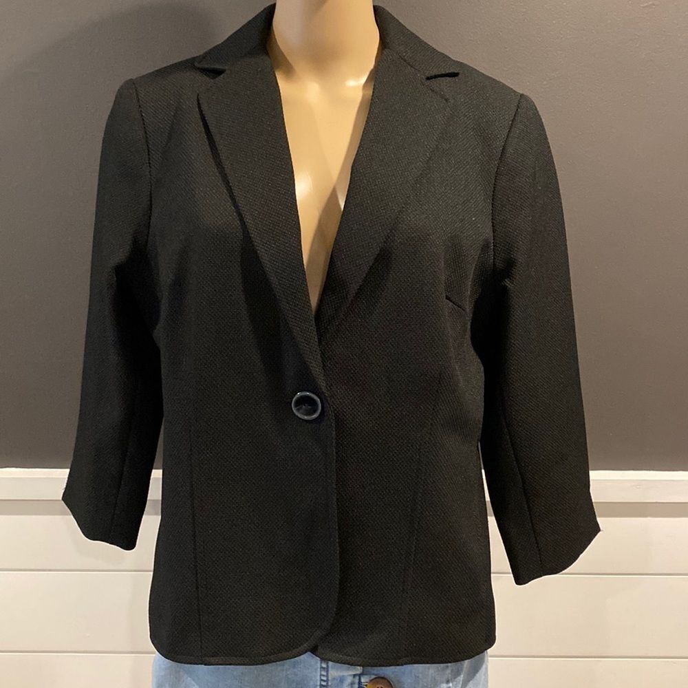 Karen Scott blazer size 8